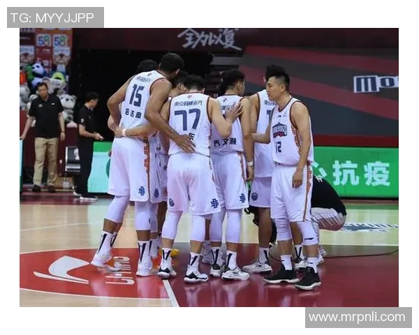 四川与新疆篮球对决回顾2016年12月4日精彩瞬间与赛后分析